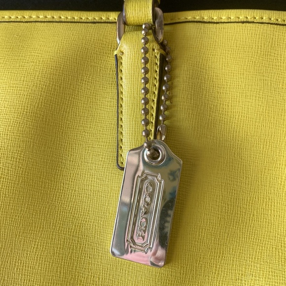 Coach tote - Picture 3 of 10